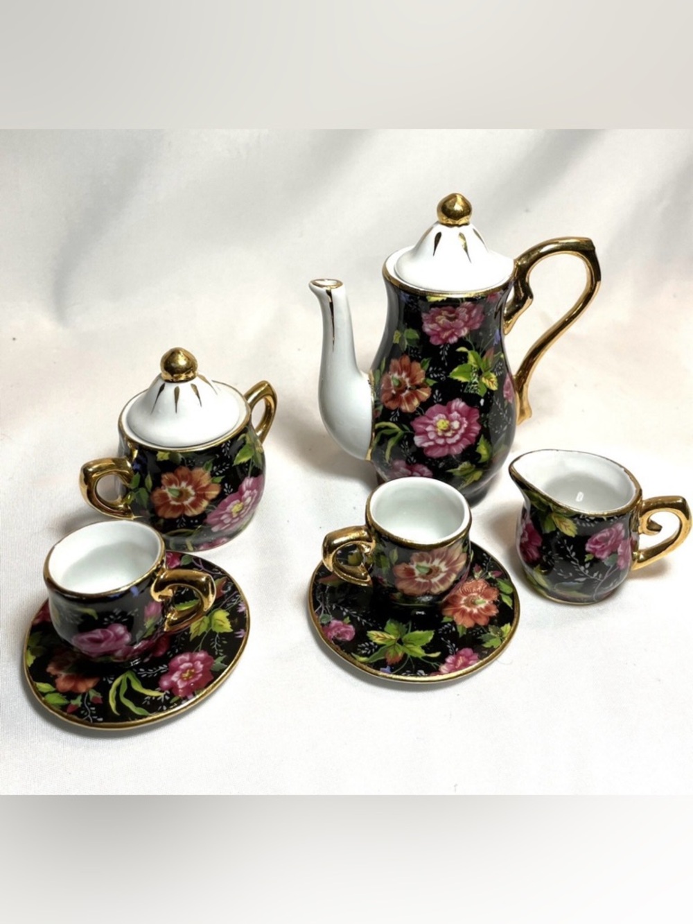 Classic Treasures Floral 10-Piece Mini Tea Set - Black with Pink Roses